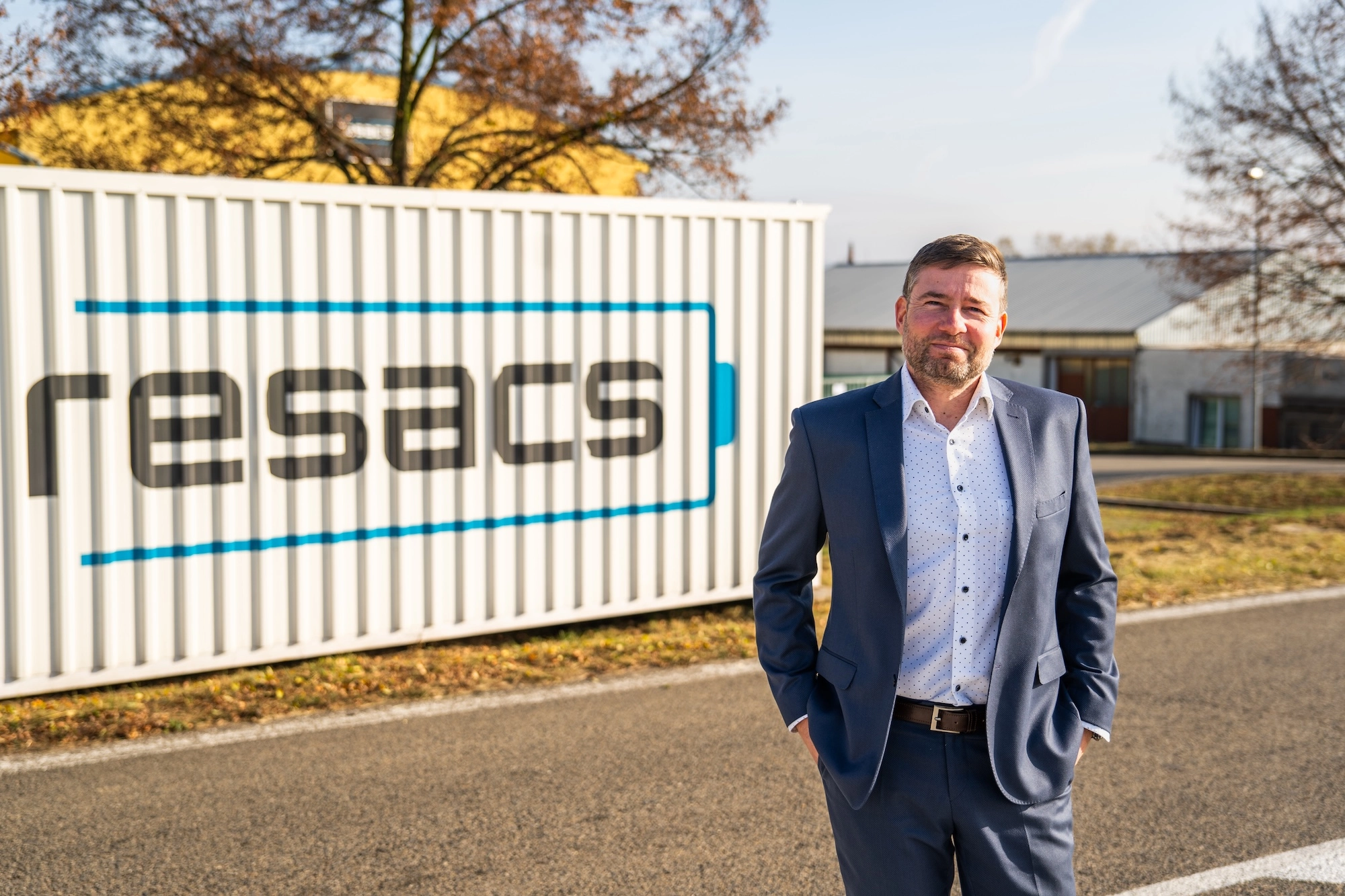 Robot George and Resacs Join Forces. Battery Development Will Be Led by Resacs Founder Jiří Zámečník.